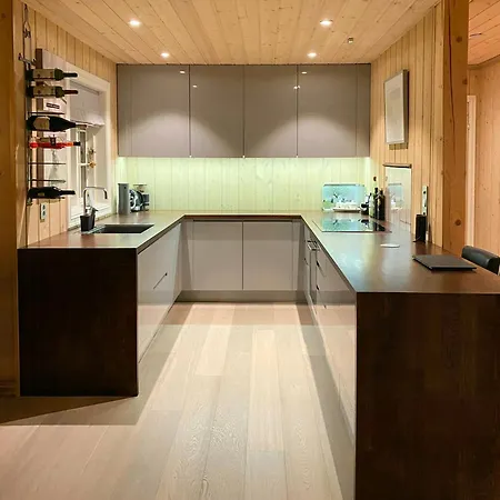 Prázdninový dům Eksklusiv Bjerghytte Med Sauna, Jacuzzi Og Udsigt